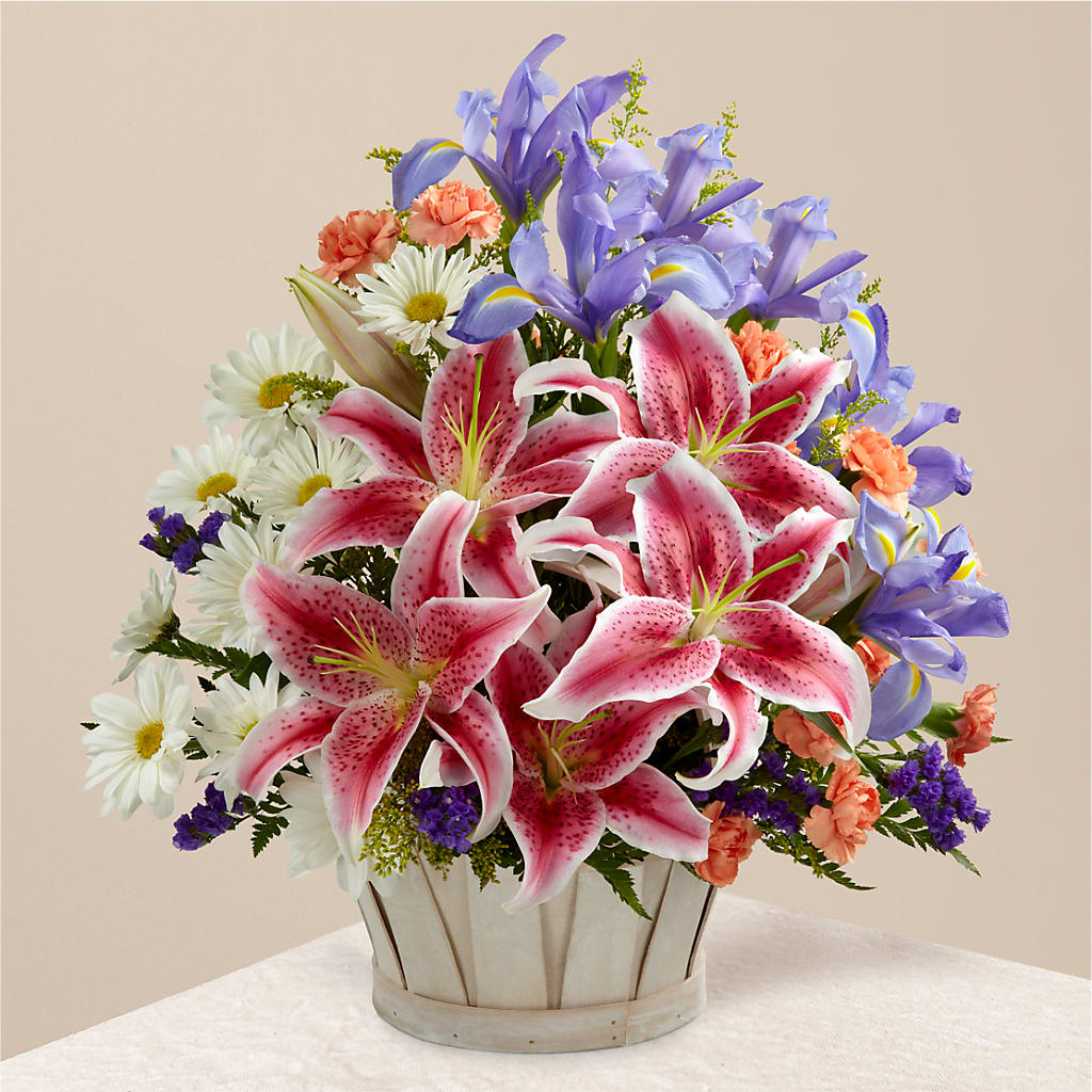 The Wondrous Nature Bouquet – ELIZABETH'S BLUE GARDEN LLC, Raritan NJ