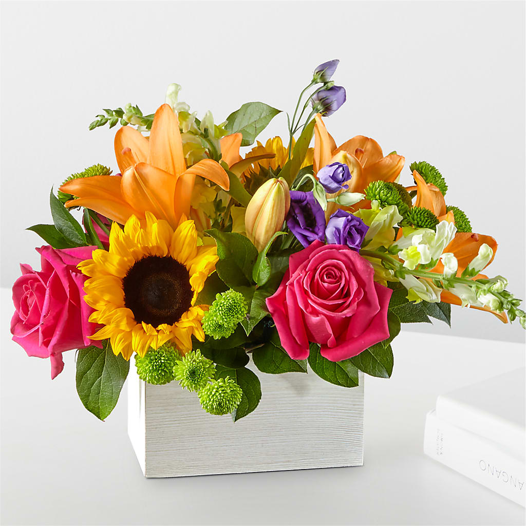 Best Day Box Bouquet – ELIZABETH'S BLUE GARDEN LLC, Raritan NJ