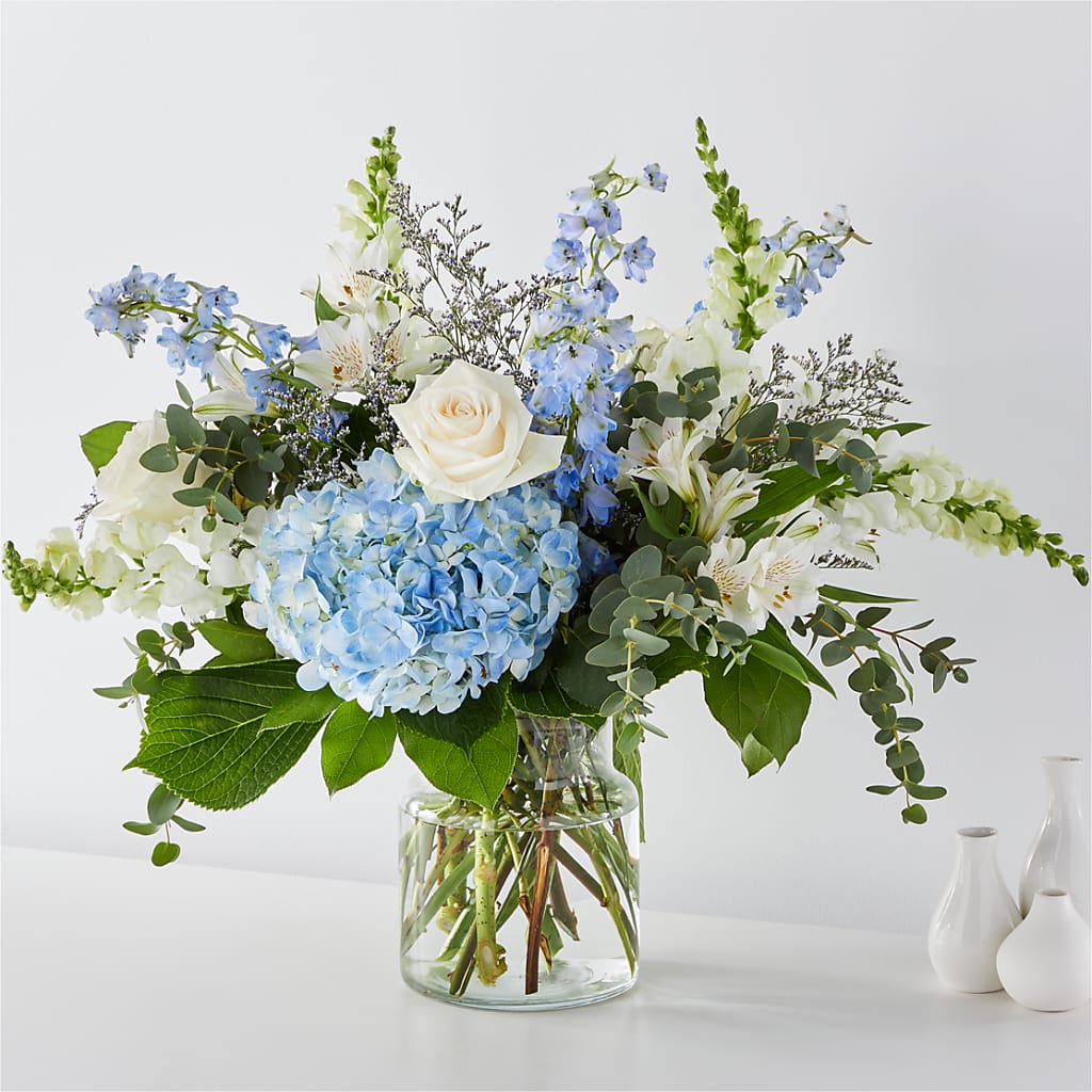 Coastal Blossom Bouquet – ELIZABETH'S BLUE GARDEN LLC, Raritan NJ