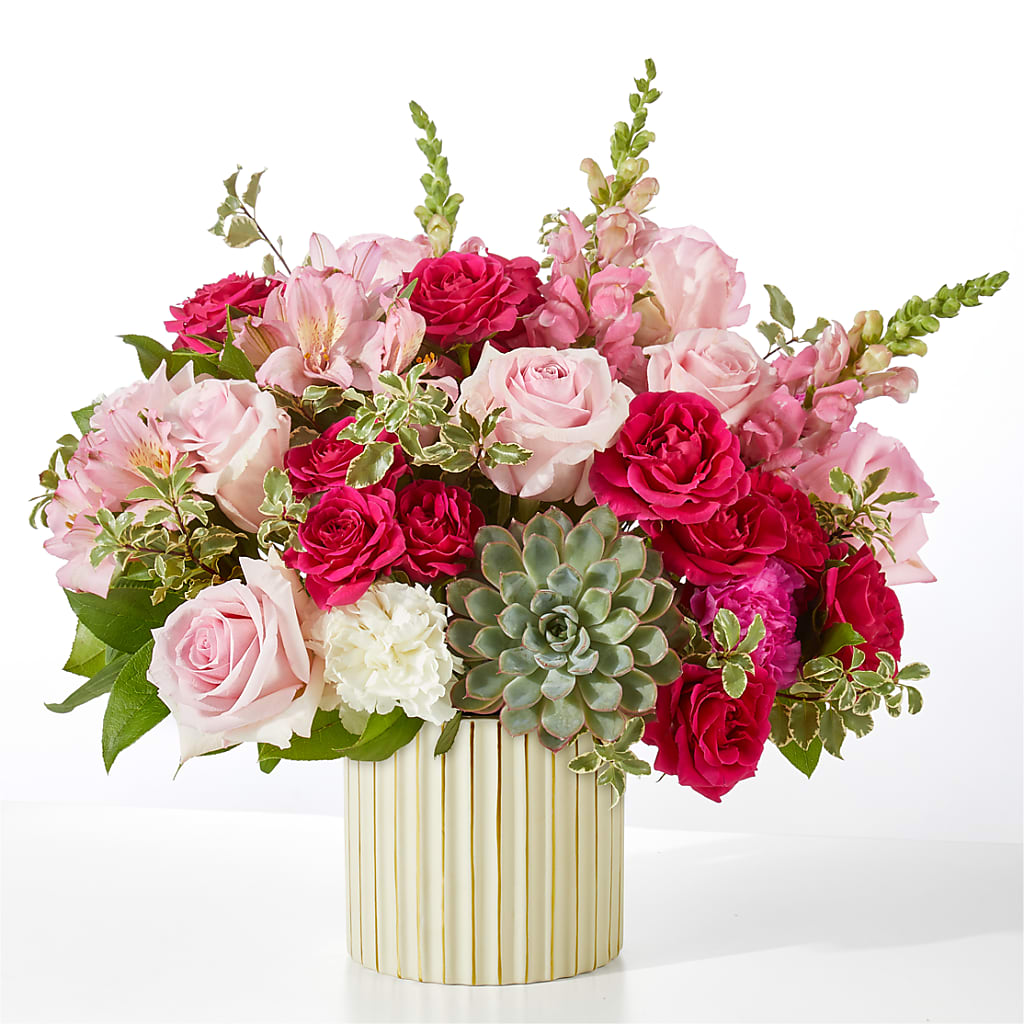 Magenta Musings Bouquet – ELIZABETH'S BLUE GARDEN LLC, Raritan NJ