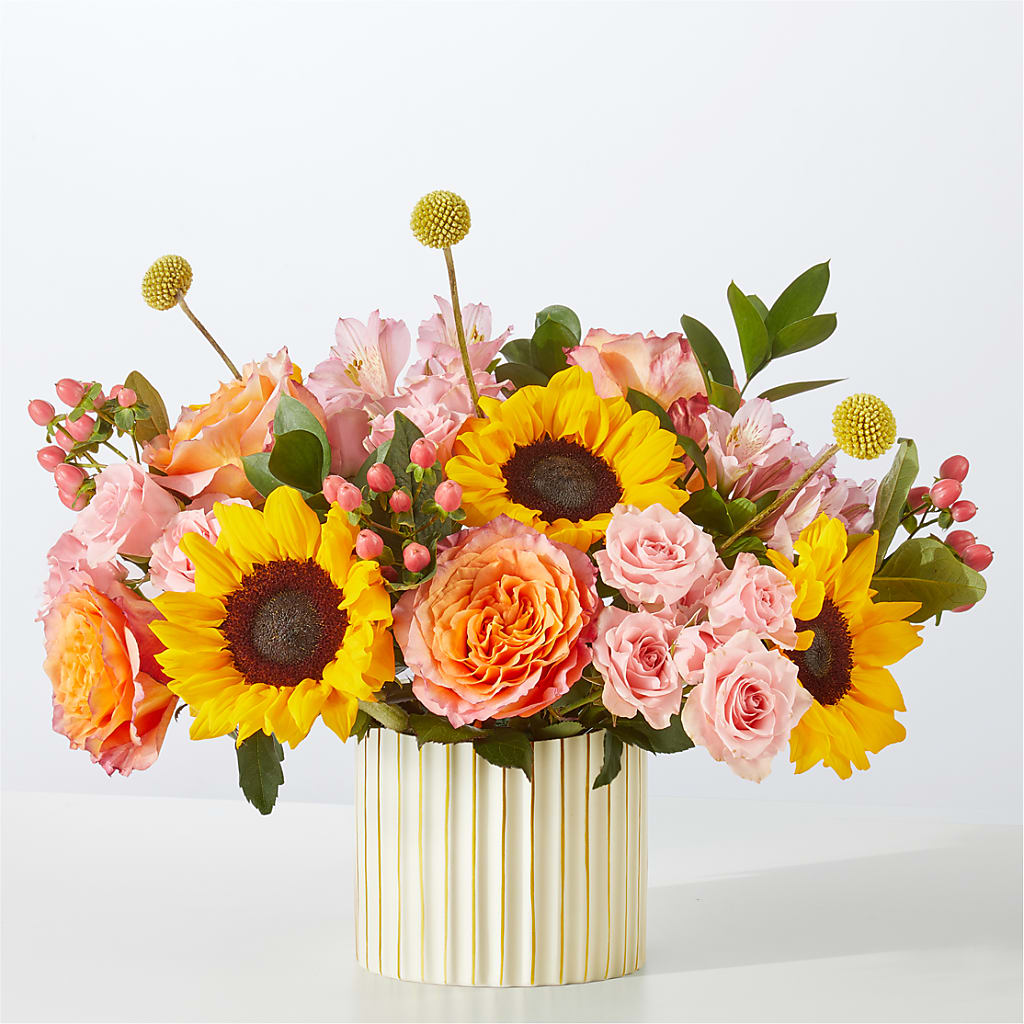Sun's Out Bouquet – ELIZABETH'S BLUE GARDEN LLC, Raritan NJ