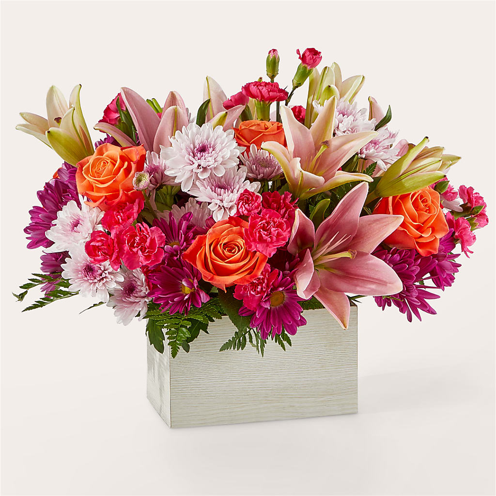 Light of My Life Box Bouquet – ELIZABETH'S BLUE GARDEN LLC, Raritan NJ