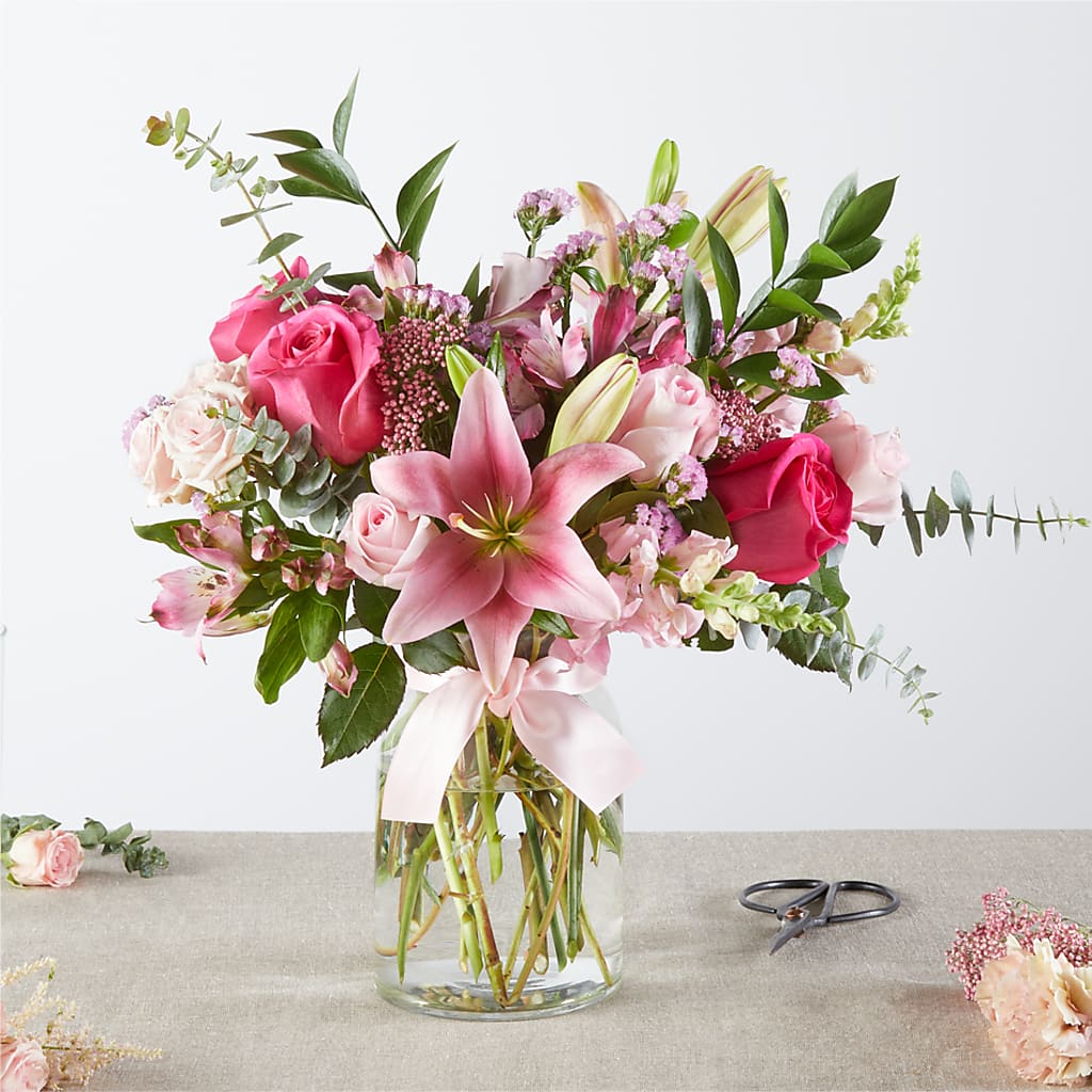Pink Ribbon - A Florist Original – ELIZABETH'S BLUE GARDEN LLC, Raritan NJ