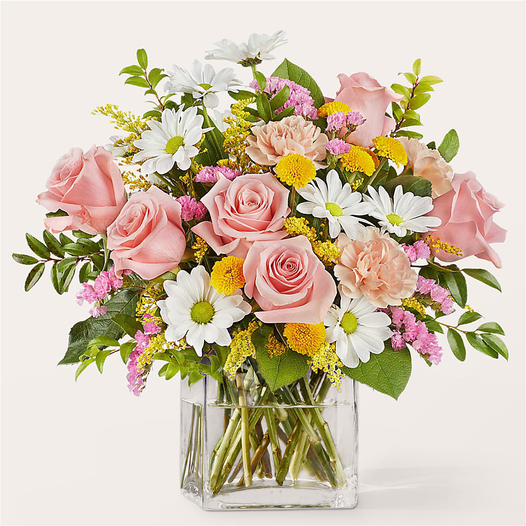 Country Cottage Bouquet – ELIZABETH'S BLUE GARDEN LLC, Raritan NJ