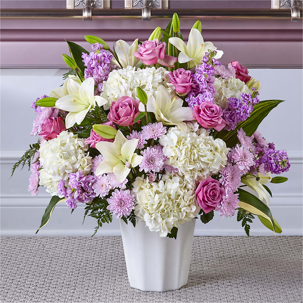 Heaven Sent Floor Basket – ELIZABETH'S BLUE GARDEN LLC, Raritan NJ