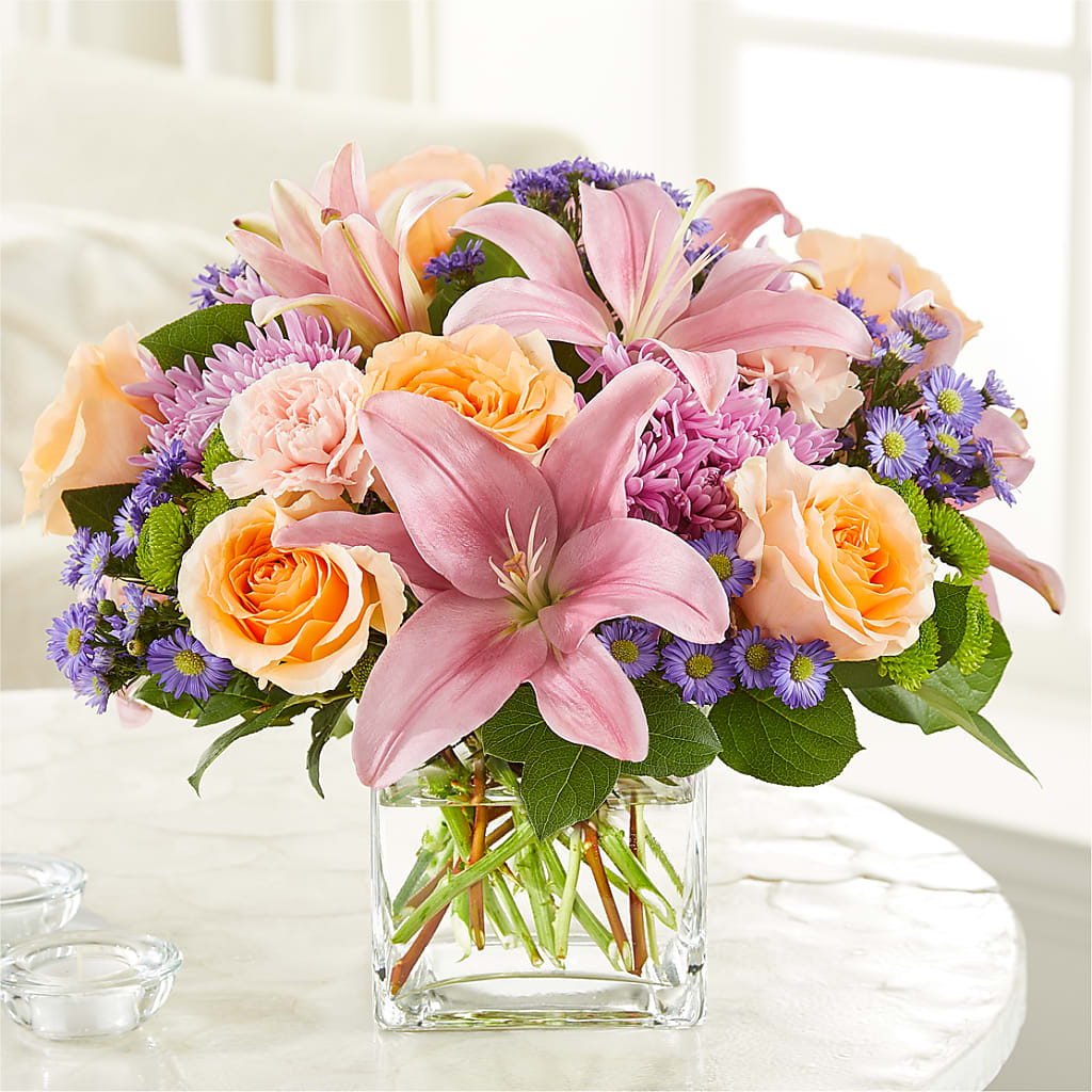 Delicate Details Bouquet – ELIZABETH'S BLUE GARDEN LLC, Raritan NJ