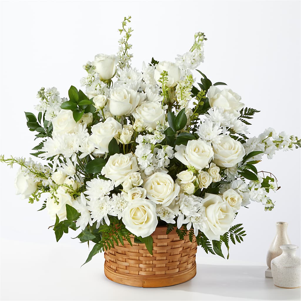 Heartfelt Condolences Arrangement – ELIZABETH'S BLUE GARDEN LLC, Raritan NJ