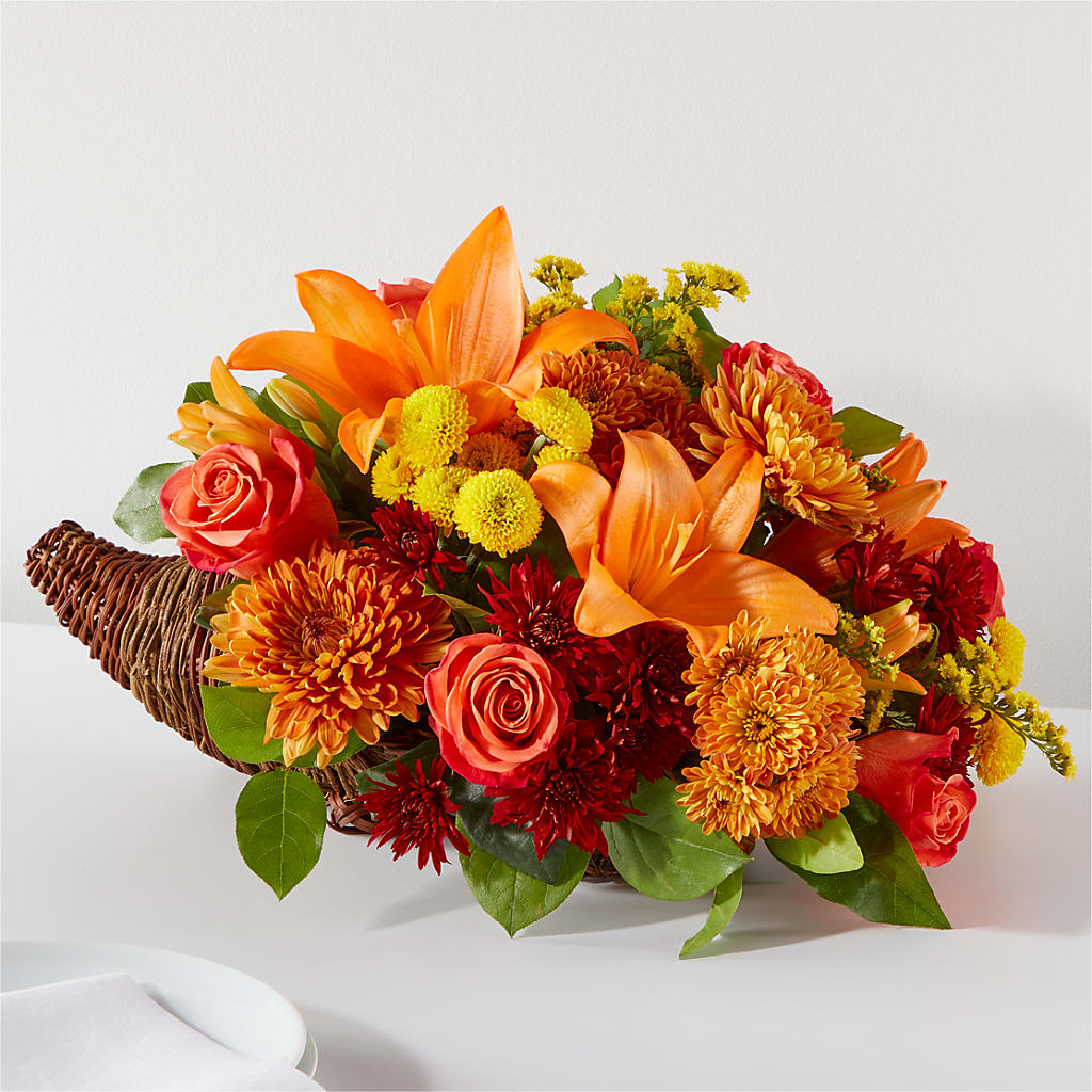 Bouquet of Blessings Cornucopia – ELIZABETH'S BLUE GARDEN LLC, Raritan NJ