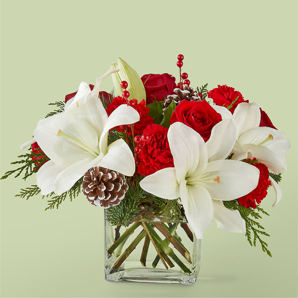 Glistening Icicles Bouquet – ELIZABETH'S BLUE GARDEN LLC, Raritan NJ