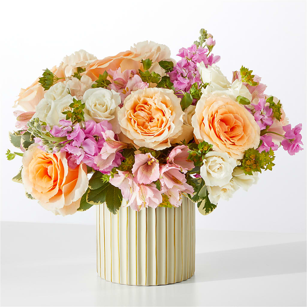 Paradise Bouquet with Ivory Vase – ELIZABETH'S BLUE GARDEN LLC, Raritan NJ