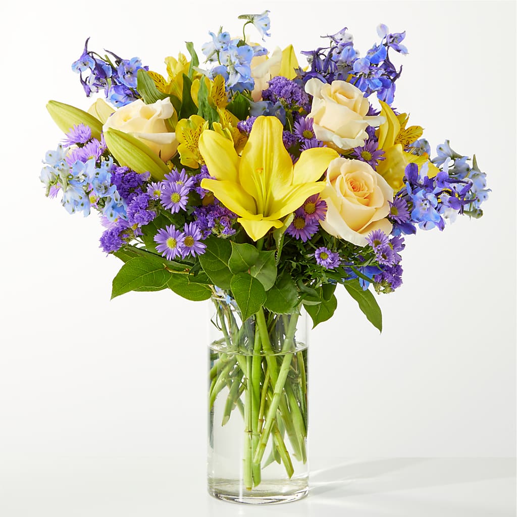 Limoncello Bouquet – ELIZABETH'S BLUE GARDEN LLC, Raritan NJ