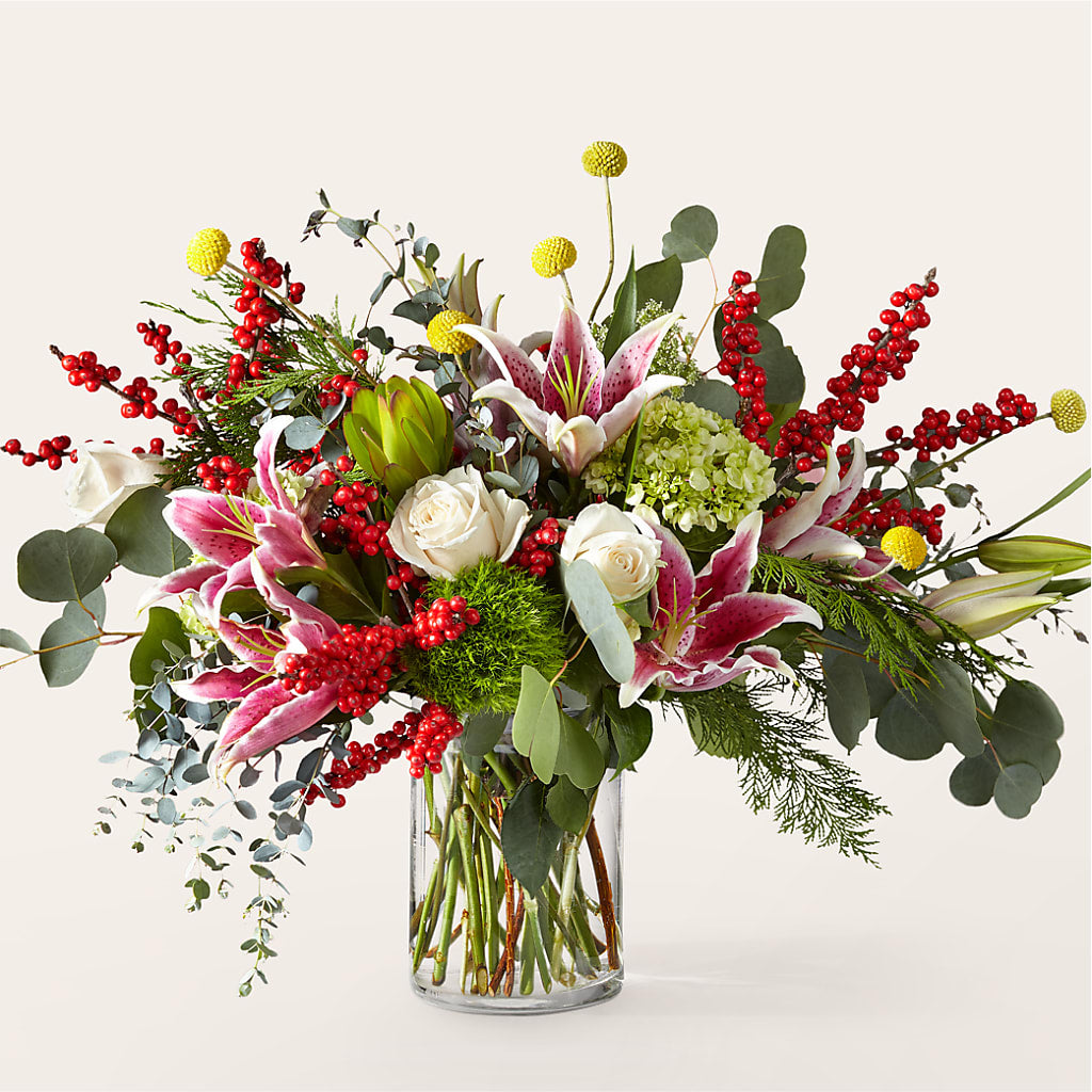 Berry & Bright Bouquet – ELIZABETH'S BLUE GARDEN LLC, Raritan NJ