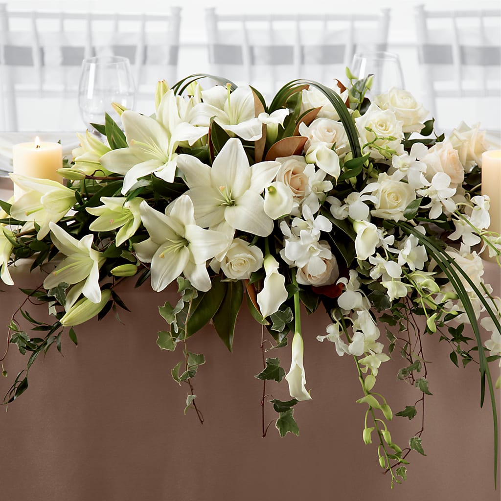 White Linen Arrangement – ELIZABETH'S BLUE GARDEN LLC, Raritan NJ