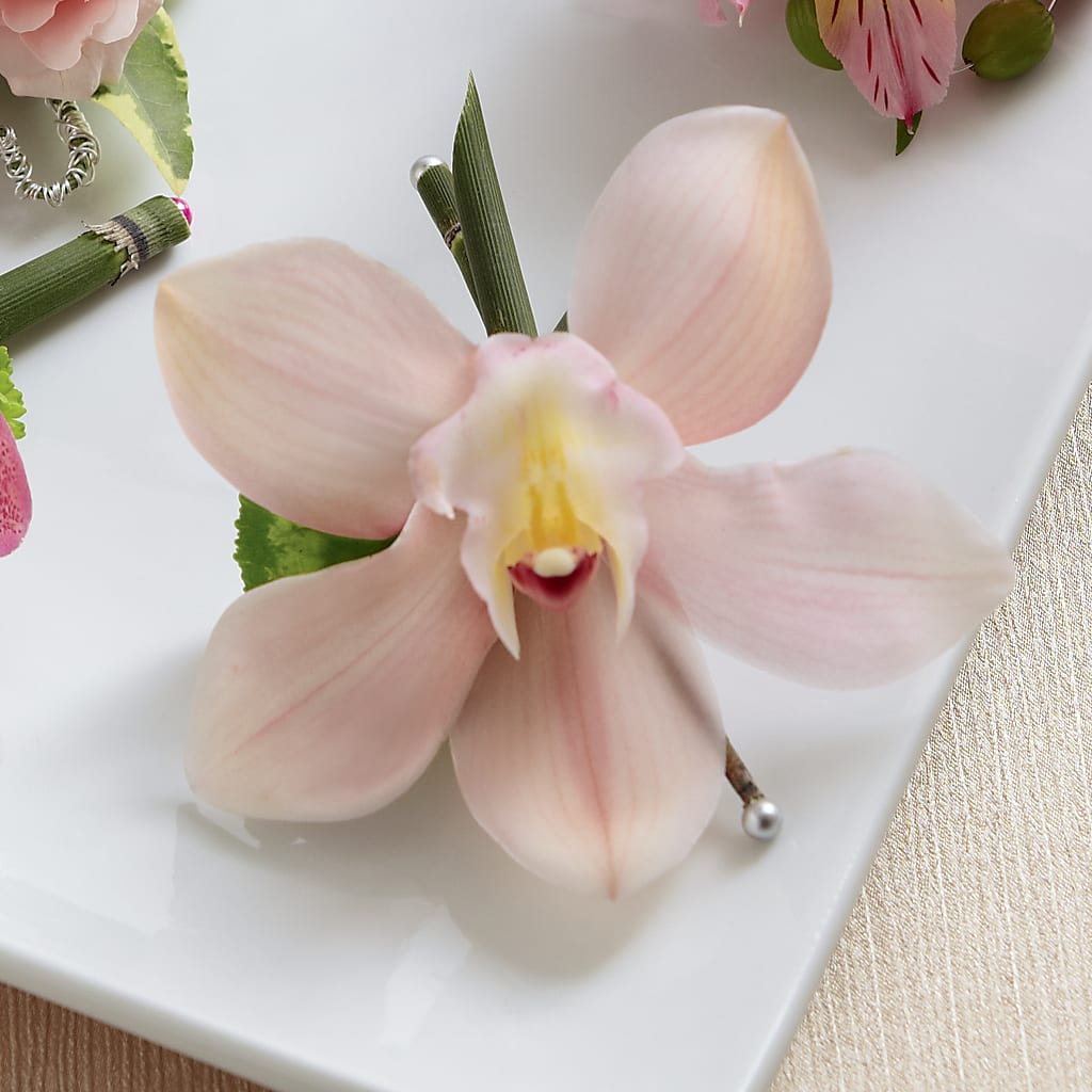 Pink Cymbidium Boutonniere – ELIZABETH'S BLUE GARDEN LLC, Raritan NJ