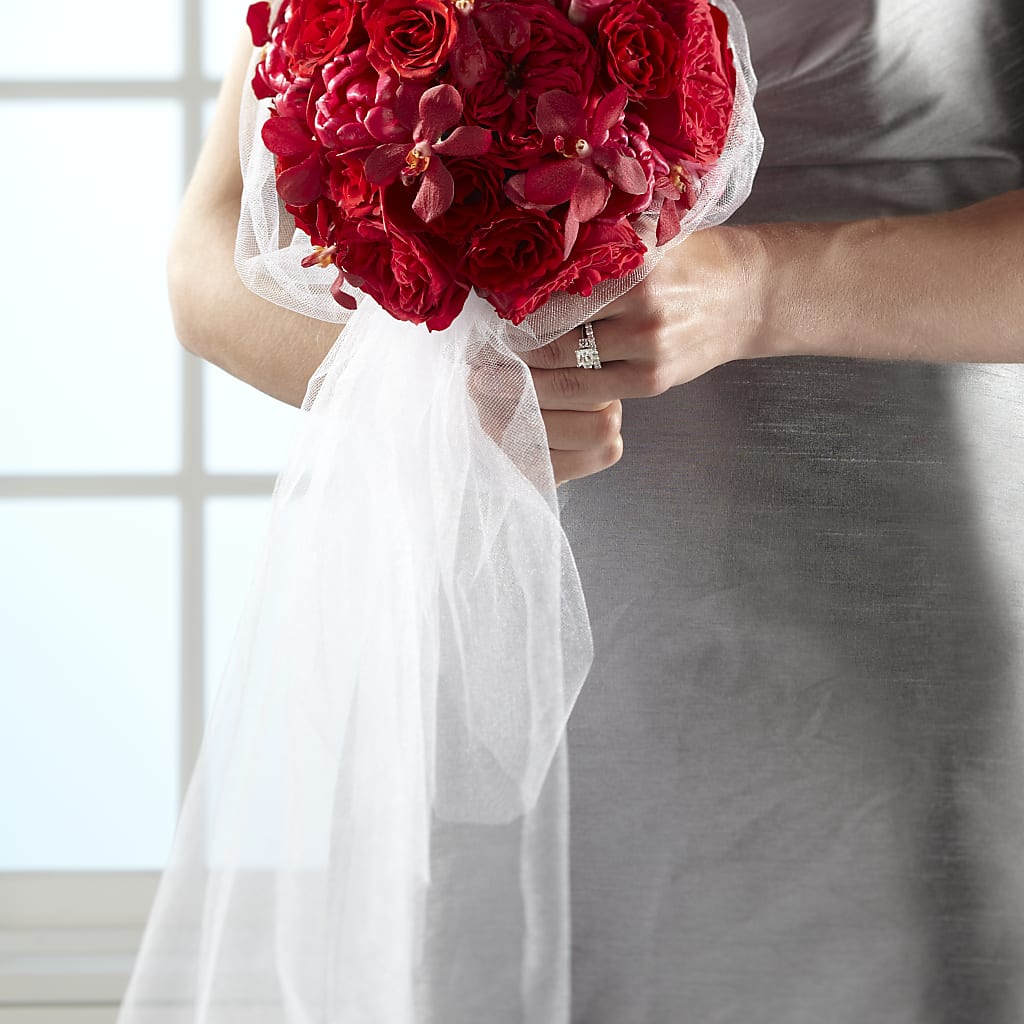 Desire Bouquet – ELIZABETH'S BLUE GARDEN LLC, Raritan NJ