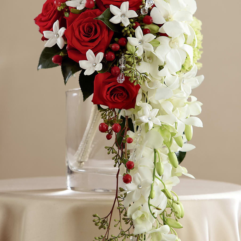 Here Comes the Bride Bouquet – ELIZABETH'S BLUE GARDEN LLC, Raritan NJ