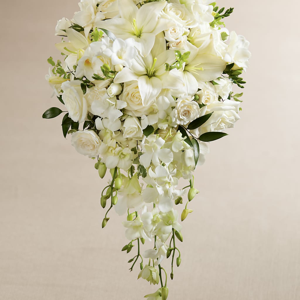 White Wonders Bouquet – ELIZABETH'S BLUE GARDEN LLC, Raritan NJ