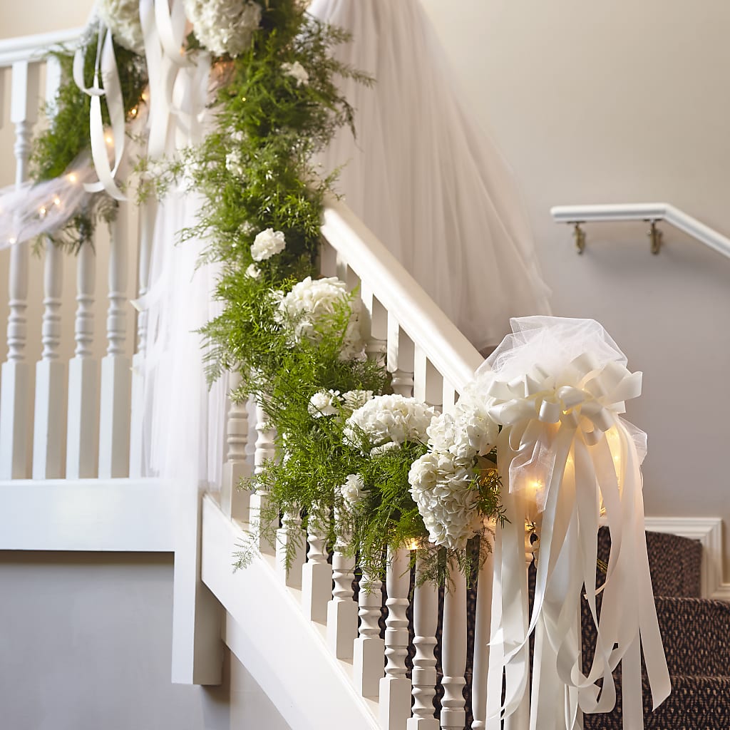Champagne Dreams Garland – ELIZABETH'S BLUE GARDEN LLC, Raritan NJ