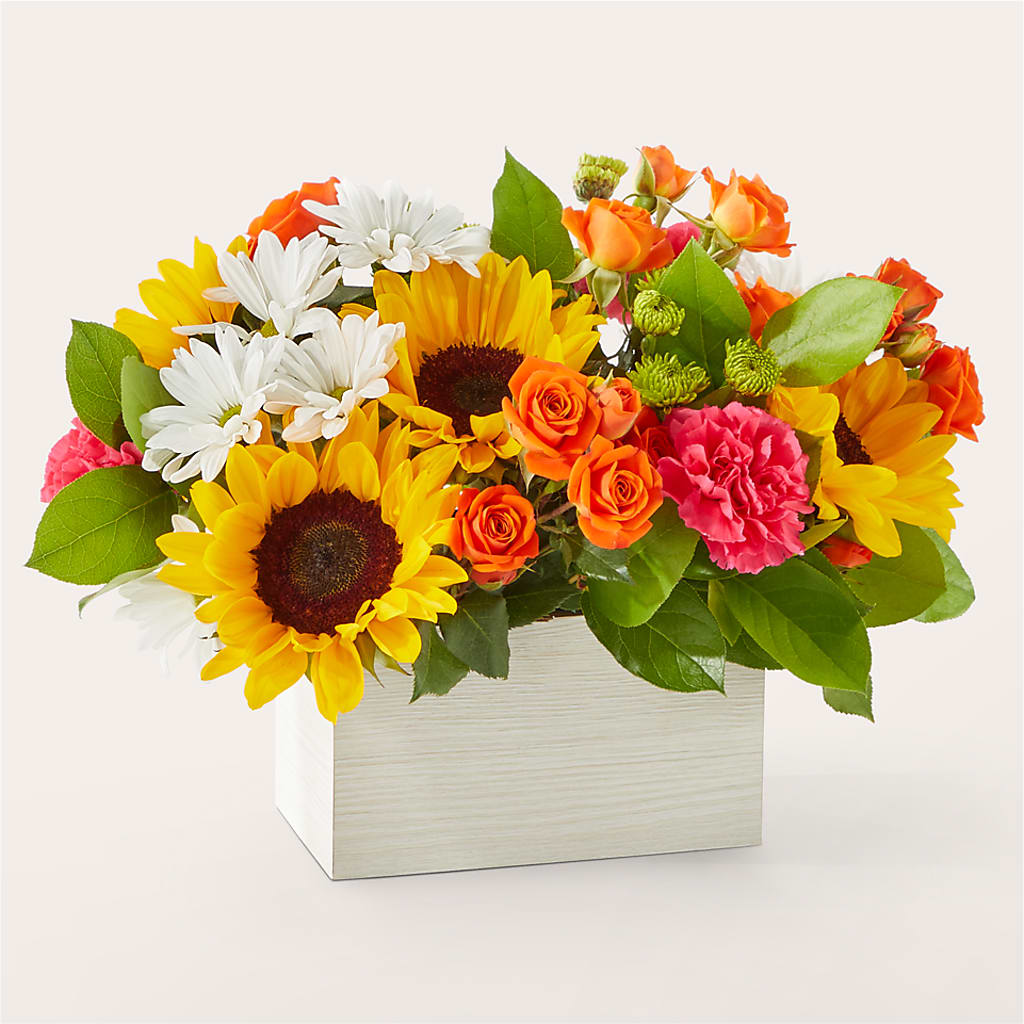 Sun-drenched Blooms Box Bouquet – ELIZABETH'S BLUE GARDEN LLC, Raritan NJ
