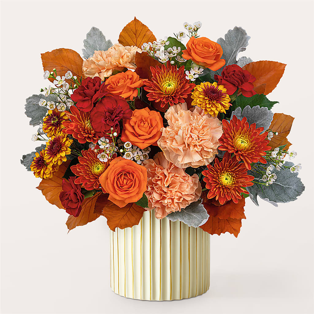 Merlot Bouquet with Ivory Vase – ELIZABETH'S BLUE GARDEN LLC, Raritan NJ