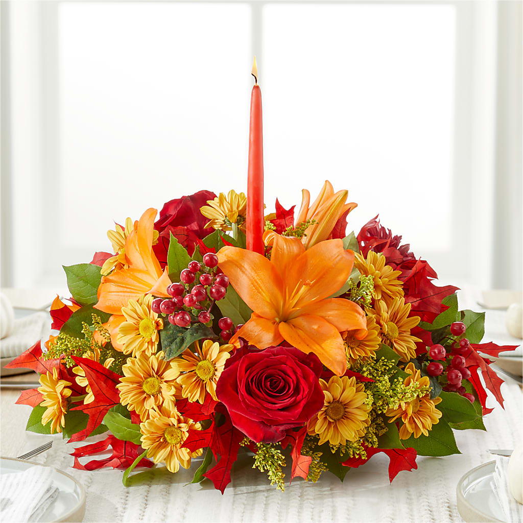 Autumn's Embrace Centerpiece – ELIZABETH'S BLUE GARDEN LLC, Raritan NJ