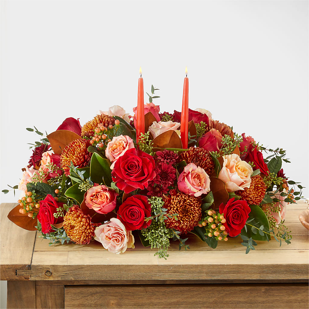 Gather Near Centerpiece – ELIZABETH'S BLUE GARDEN LLC, Raritan NJ